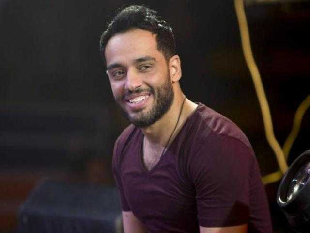 رامى جمال ينشر صورة بصحبة والده: صاحب الفضل ومهما قولت مش هوفيه حقه