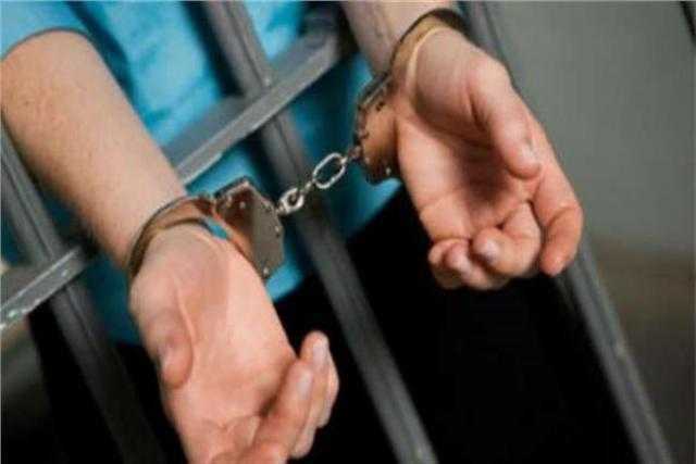 جنايات الزقازيق تقضى بـ7 سنوات لسائق توك توك