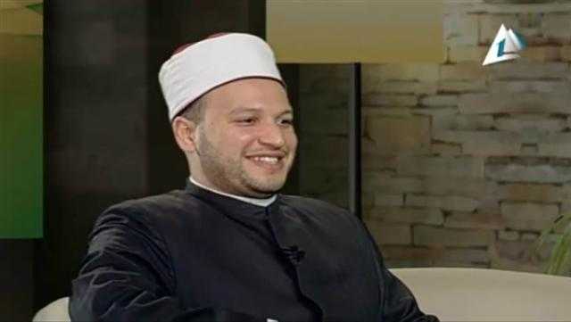 إسلام النواوي: باب الله مفتوح للجميع.. ولا يكسر بخاطر أحد.. فيديو
