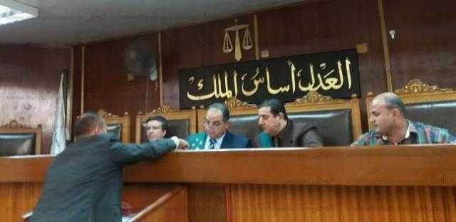 غرامة لـ7 مسئولين بالضرائب للتلاعب فى الأوراق
