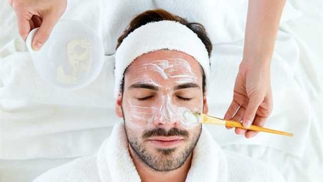 دراسة: الرجل يستخدم مستحضرات تجميل البشرة أكثر من النساء