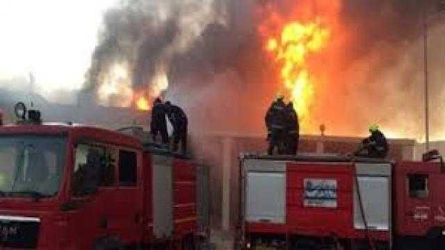 السيطرة على حريق داخل عشش فى بولاق الدكرور