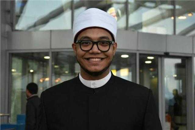 «سفير القراءة» يوضح الفرق بين «الجسم والجسد»