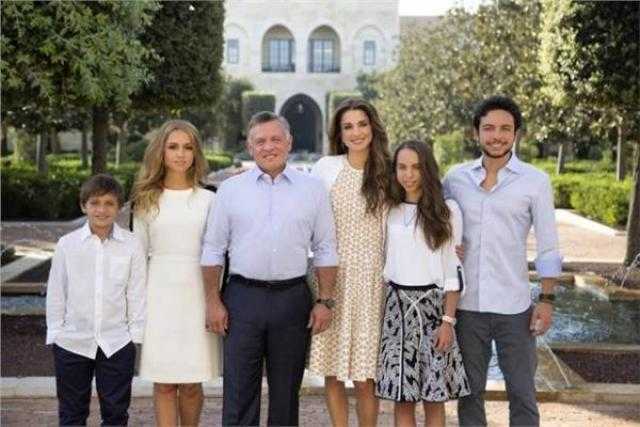 فيديو.. الملكة رانيا «ست بيت» في إفطار العائلة الملكية