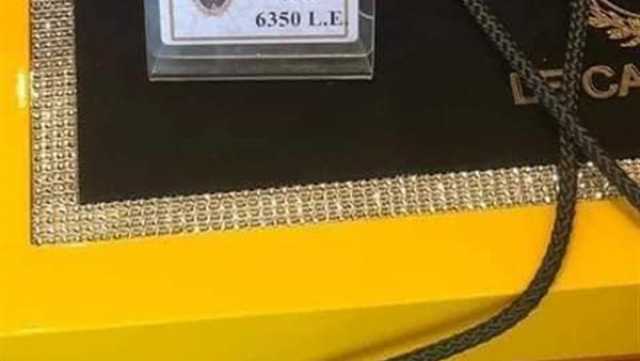 علبة كحك بـ 6 آلاف جنيه تثير سخرية رواد السوشيال ميديا