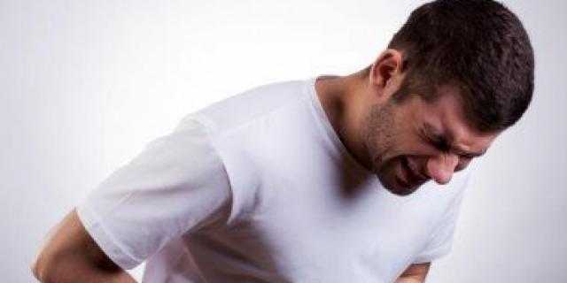 بتعانى من القئ الدموي.. احذر