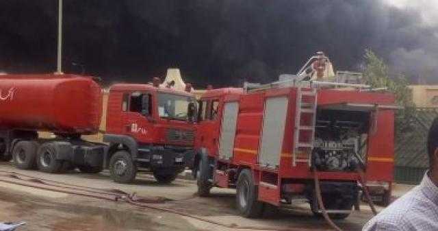 السيطرة على حريق شب داخل شونة زراعية فى الداخلة بالوادى الجديد