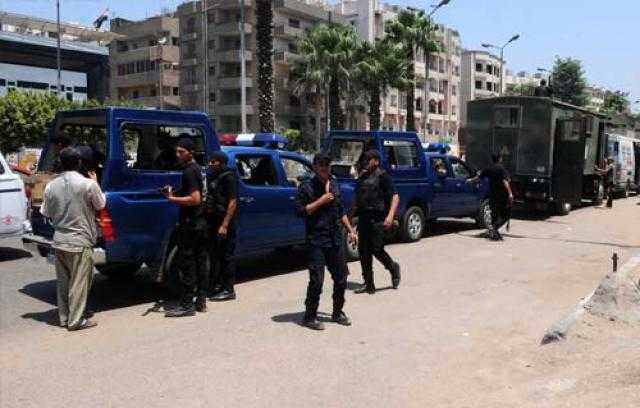 القبض على 22 مسجل خطر فى شارع مستشفى الصدر بالعمرانية