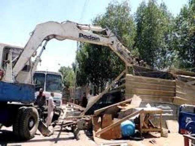 شرطة المرافق تواصل حملات إزالة الإشغالات وإعادة الانضباط بـ6 أكتوبر