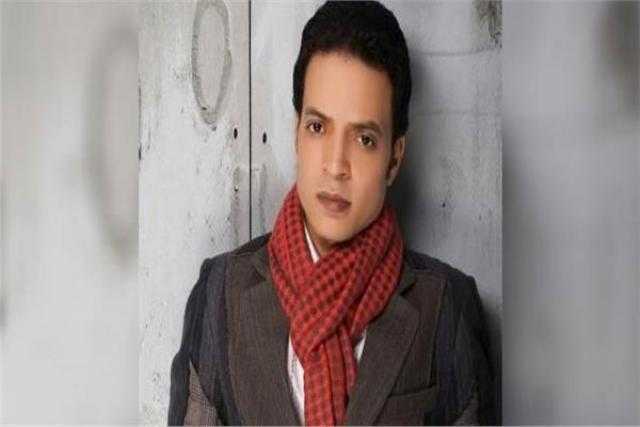 طارق الشيخ يوجه رسالة لجمهوره من داخل المستشفى.. فيديو