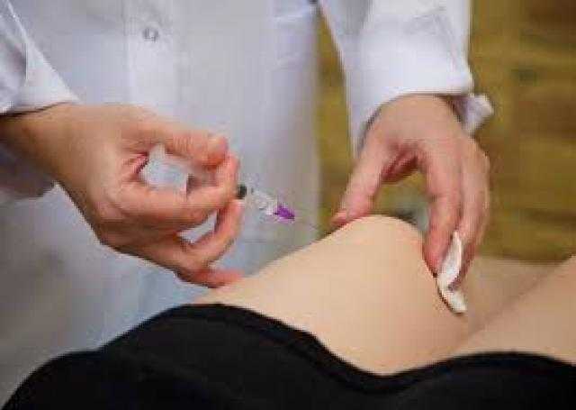 ما هى الآثار الجانبية لحقن الركبة بالكورتيزون ؟