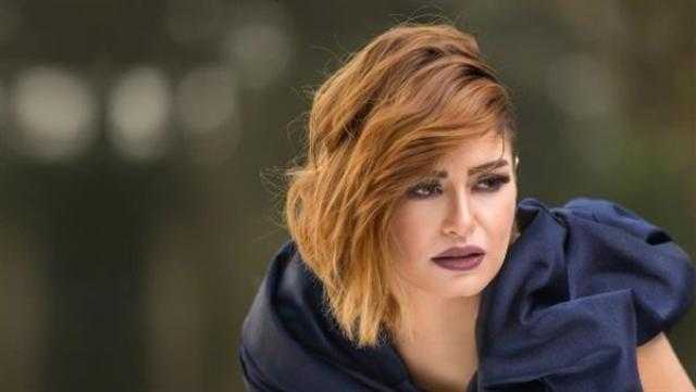 منة فضالى تبهر جمهورها بـ«لوك جديد»