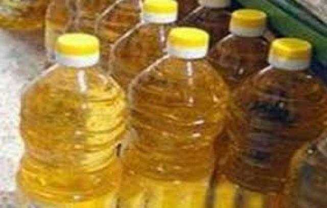القبض على صاب محل استولى على 1330 عبوة زيت تمويني