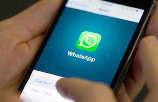 القبض على طالب متهم بتداول أسئلة امتحانات الثانوية العامة عبر ”واتس آب”