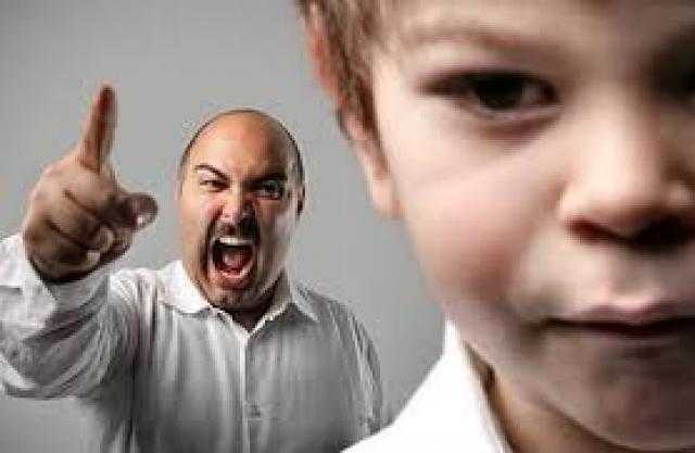 لأول مره .. الأباء يضرون ابنائهم .. إكتشف ذلك