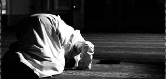 داعية إسلامي يوضح فضل صلاة الاستغفار وكيفية أدائها