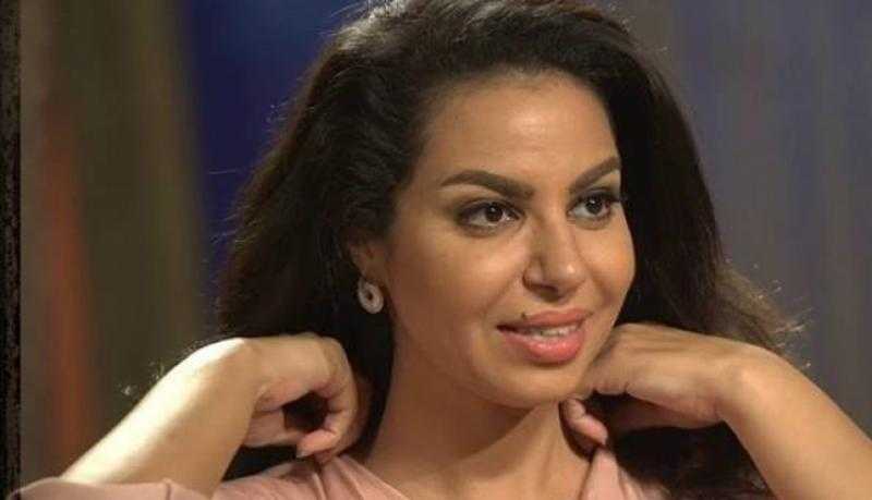 بفستان أصفر قصير .. نسرين أمين تخطف أنظار جمهورها في أحدث ظهور