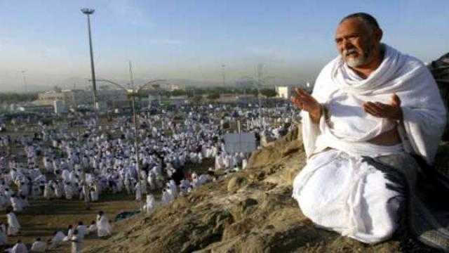 هذا تعليق «دار الإفتاء» على حكم الوقوف بجبل عرفات ومغادرته قبل الظهر