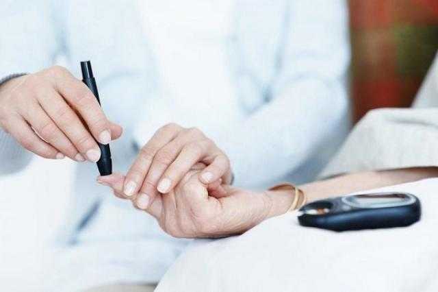 «قلل من الملح واللحوم» .. هذا علاج «مريض السكر»