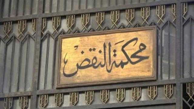 النقض: لا يجوز للمحقق في الجنايات أن يستجوب المتهم إلا في حضور محاميه