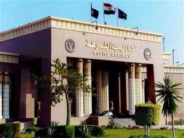 شاهد.. كلية الشرطة تواصل استقبال طلبات الحاصلين على مؤهلات جامعية