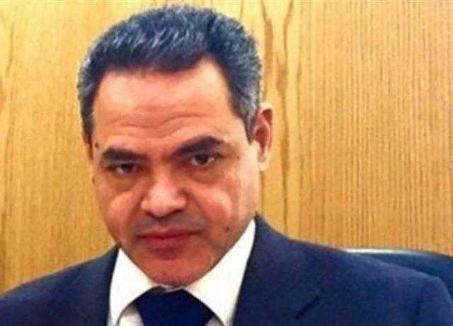 احتراق سيارة إثر انقلابها بطريق القاهرة الإقليمي