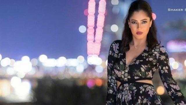 ندى موسى تحسم جدل زواجها من أحمد السعدني بهذه الإطلالة (صور)