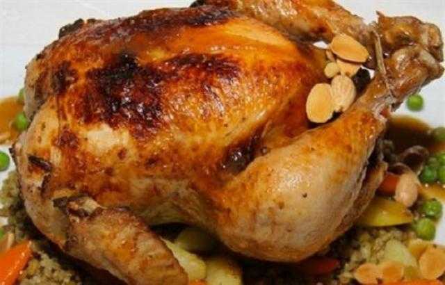 فراخ «روستو بالبطاطس» في 30 دقيقة فقط.. اعرف الطريقة