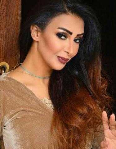 شاهد.. شاهيناز بصحبة دنيا عبد العزيز