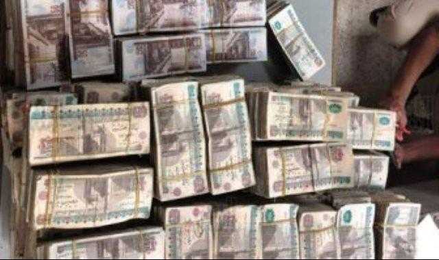 ضبط موظف مرتشي بكهربا بالزاوية الحمراء