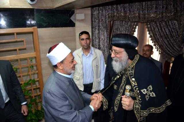 ننشر بالصور كواليس اللقاء الذى جمع شيخ الأزهر بالبابا تواضروس
