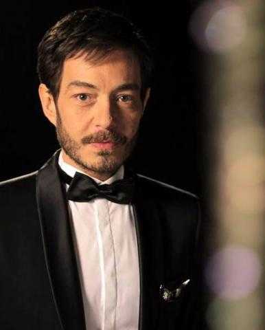أحمد زاهر ينعي ضحايا حريق معهد الأورام .. بهذه الكلمات