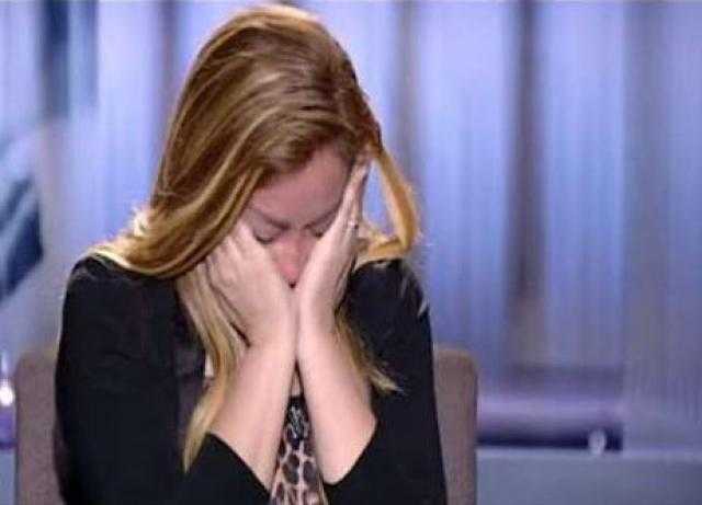ريهام سعيد تقدم واجب العزاء في ضحايا حريق معهد الأورام