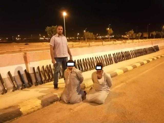 بالتفاصيل.. ضبط 100 بندقية خرطوش تركى محملة داخل سيارة نصف نقل بأسيوط