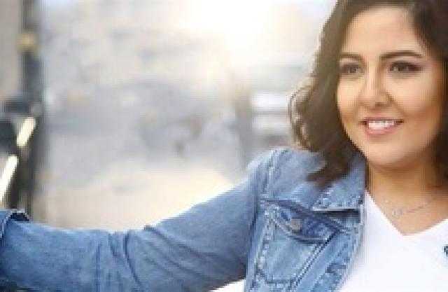 تعاون ناجح بين مى كساب وزوجها بأغنية البنيه