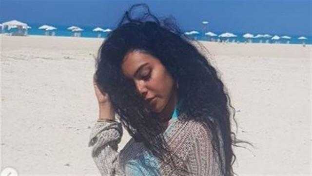 مريهان حسين تجذب جمهورها بإطلالة شتوية كاجوال