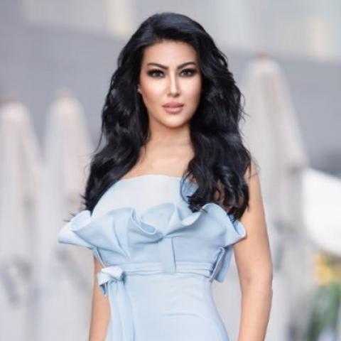 بعد طلاقها ..سمية الخشاب تظهر بإطلالة جريئة على إنستجرام