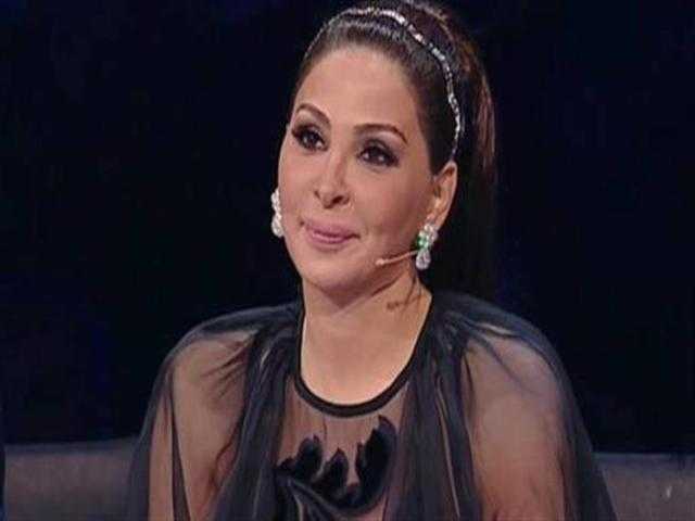 إليسا تخرج عن صمتها وتكشف سر اعتزال الغناء بشكل نهائي
