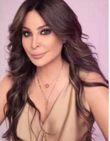 بعد قرار اعتزالها.. إليسا تستجم أمام أحد البحيرات في لندن