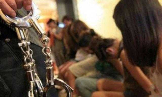 ضبط راقصة و5 سيدات بشبكة دعارة بالعجوزة