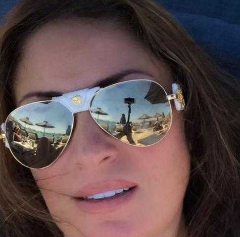 نيرمين الفقى لخالتها: «ربنا يخليكي لينا»