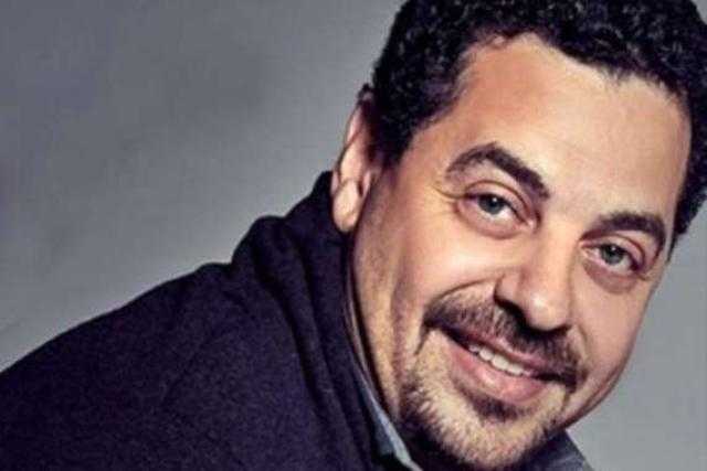 شاهد.. طارق العريان داخل غرفة العمليات