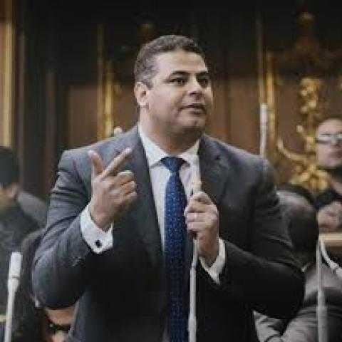 النائب نادر مصطفى يطالب وزير الكهرباء بدعم كفر أبو حطب بالشرقية بكشك 500 كيلو فولت
