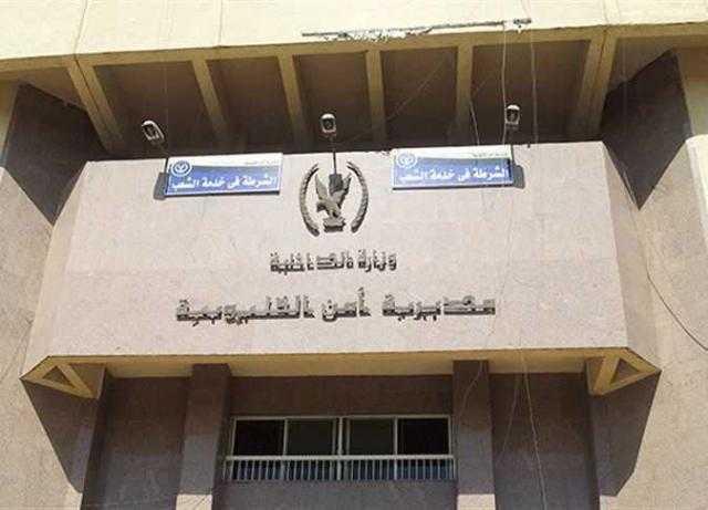 حبس عاطل لحيازته سلاح ناري ومواد مخدرة في شبين القناطر