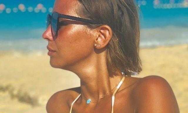 شاهد.. إطلالة جريئة لإيمان العاصي