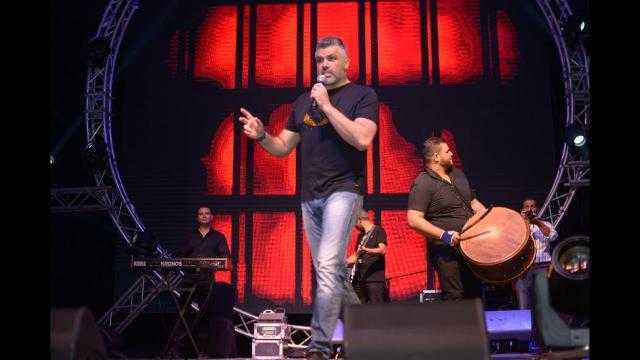 فارس كرم يغني أغنية «بقى عايز تنساني»لـ «فريد الأطرش»