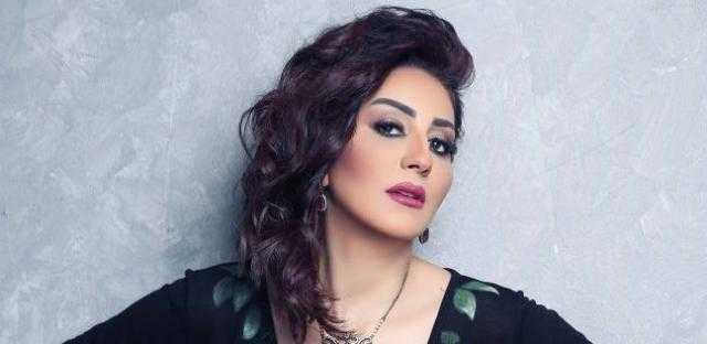 وفاء عامر في إطلالة جديدة. والمُعجبون: «تجنني»