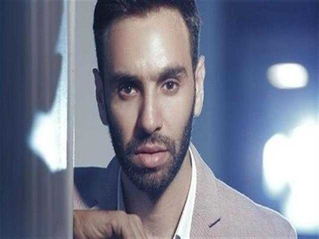 عضو فريق ”واما”يهني أحمد فهمي وهنا الزاهد بمناسبة حفل زفافهما