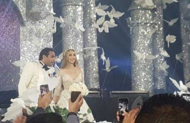 شاهد .. «علي ربيع» يكشف سر خطير عن حفل زفاف «أحمد فهمى»