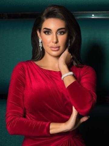 ياسمين صبري تعلق على برنامج ”الدحيح”